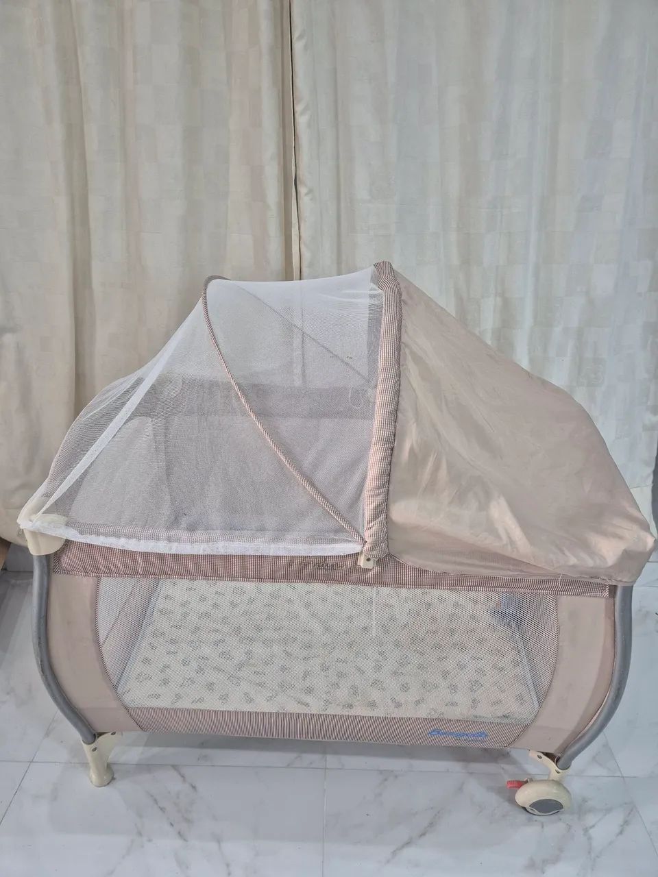 Berço Burigotto New Aconchego Beige, desmontável 