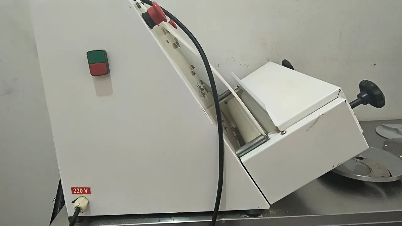 Modeladora Tecnopizza 45cm