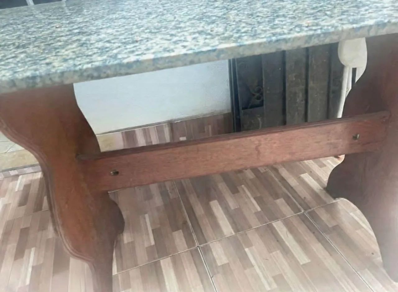 Mesa em granito com base em angelim  - Foto 3