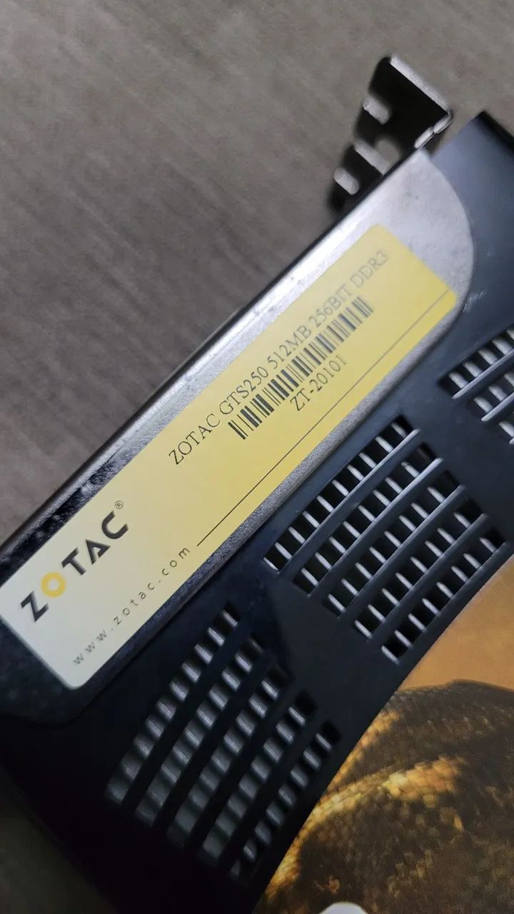 Placa de video gts250 512mb 256bits com defeito  - Foto 4