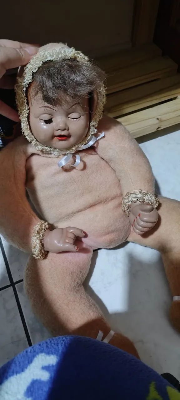 Boneca porcelana 