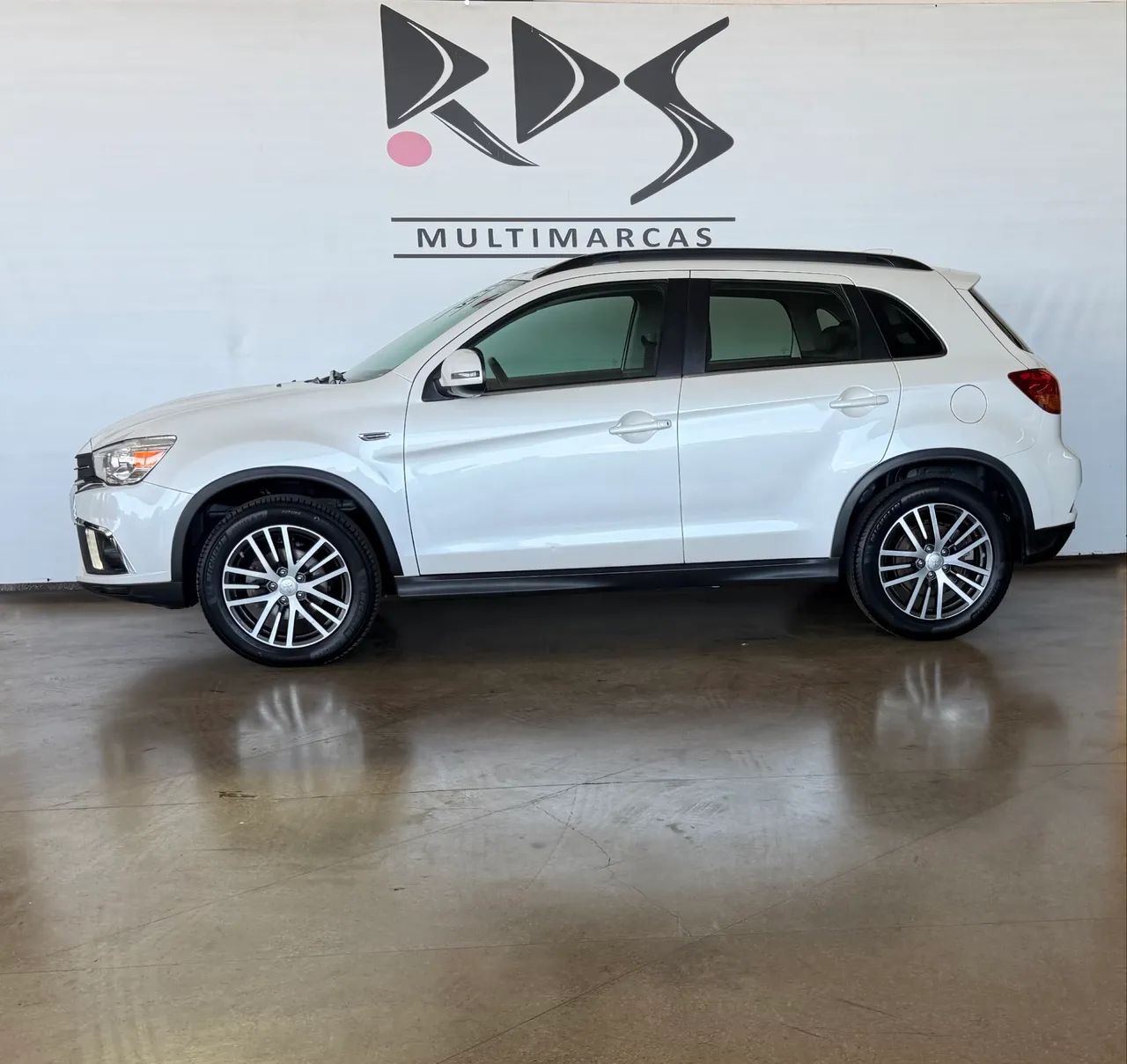 Mitsubishi 2019 Usados e Novos no Distrito Federal e região, DF