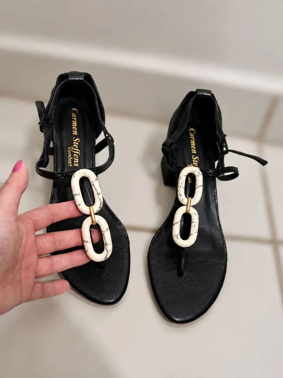 Sandália Carmen Steffens 38 semi nova - Foto 2