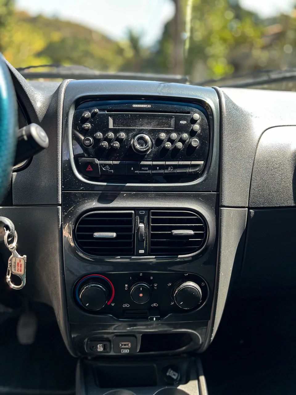 Fiat Strada Freedom 1.4 Flex 8V CD 2020 - Foto 3
