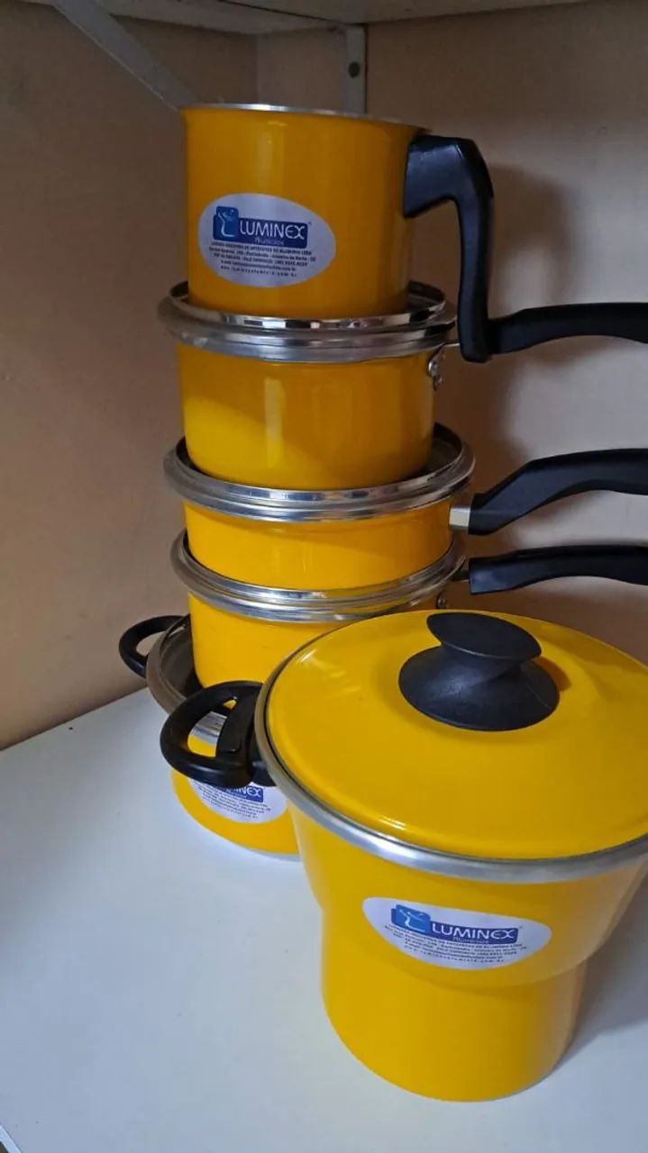 KIT DE PANELAS COM 6 PEÇAS.