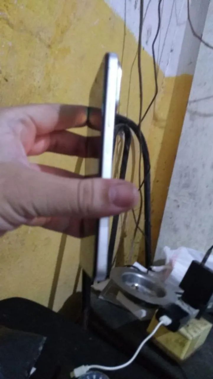 Vento celular todo bom semi novo - Foto 2