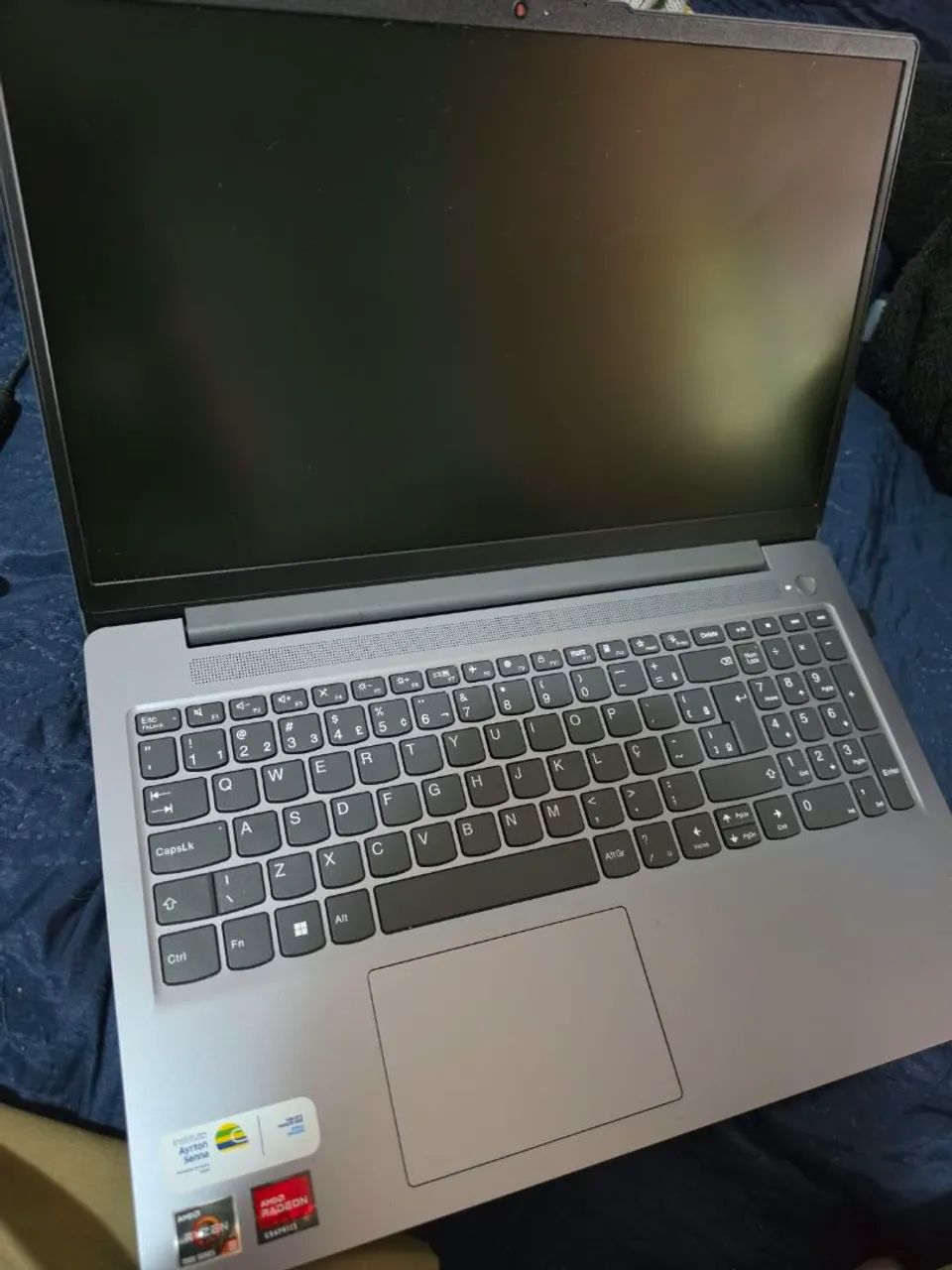 Notebook Lenovo IdeaPad Slim 3 - 2 meses de uso