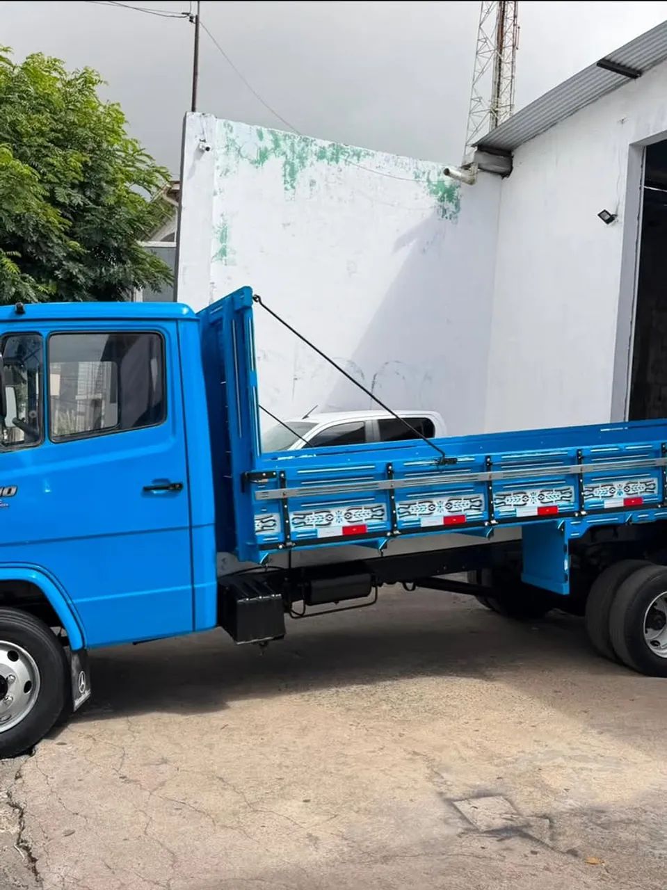 Mercedez 710 2002 - Foto 4