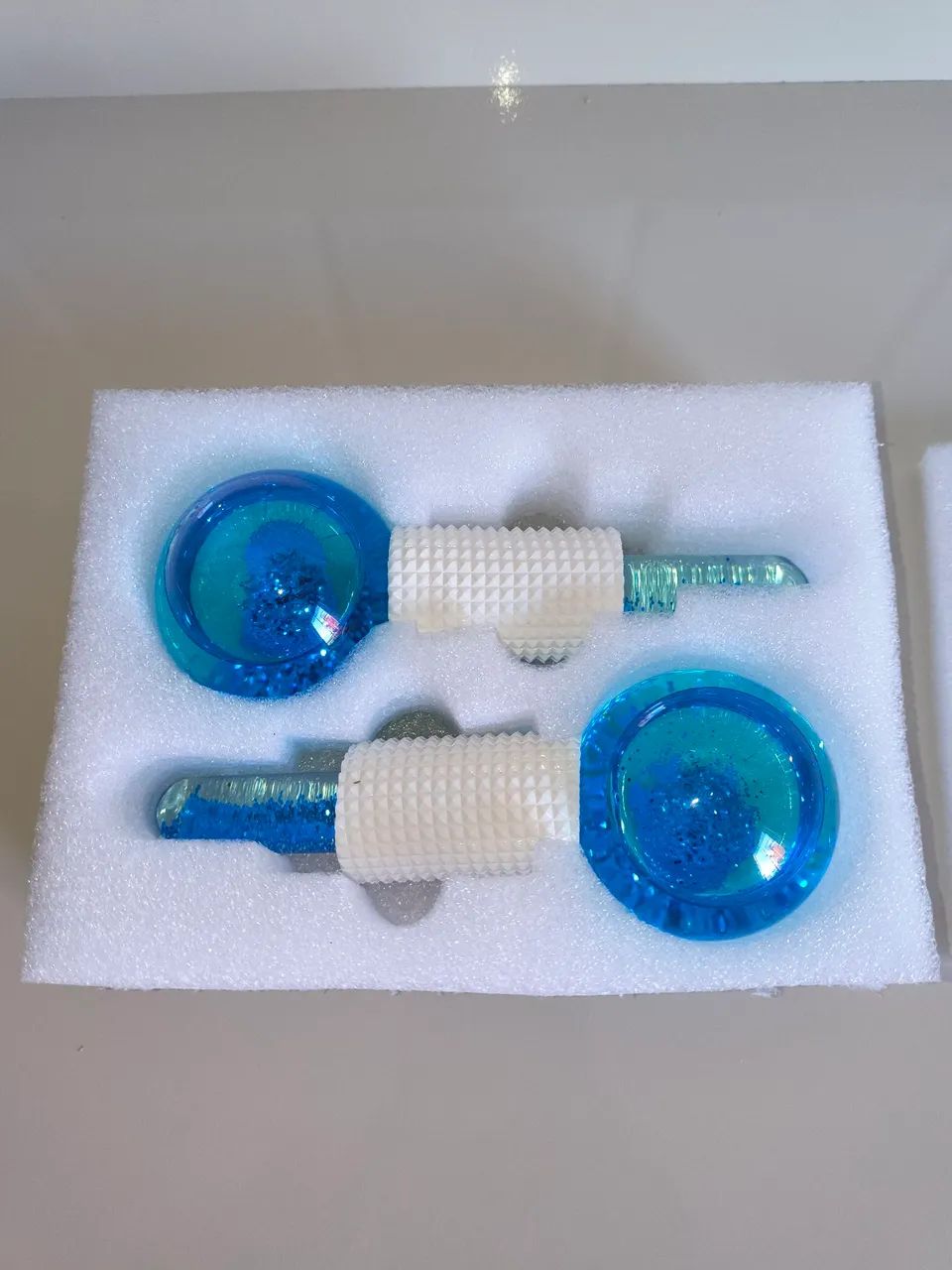 Esfera gelada para face