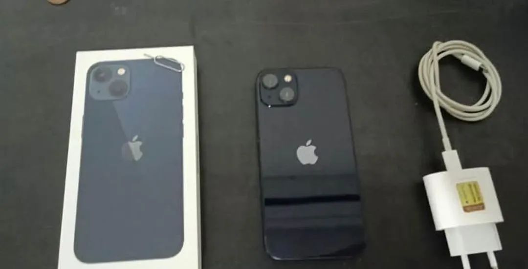 iPhone 13 256GB