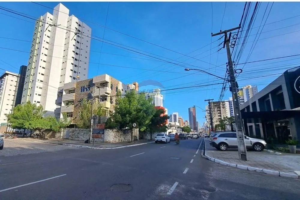 Apartamento com 3 quartos em Manaíra - Foto 2