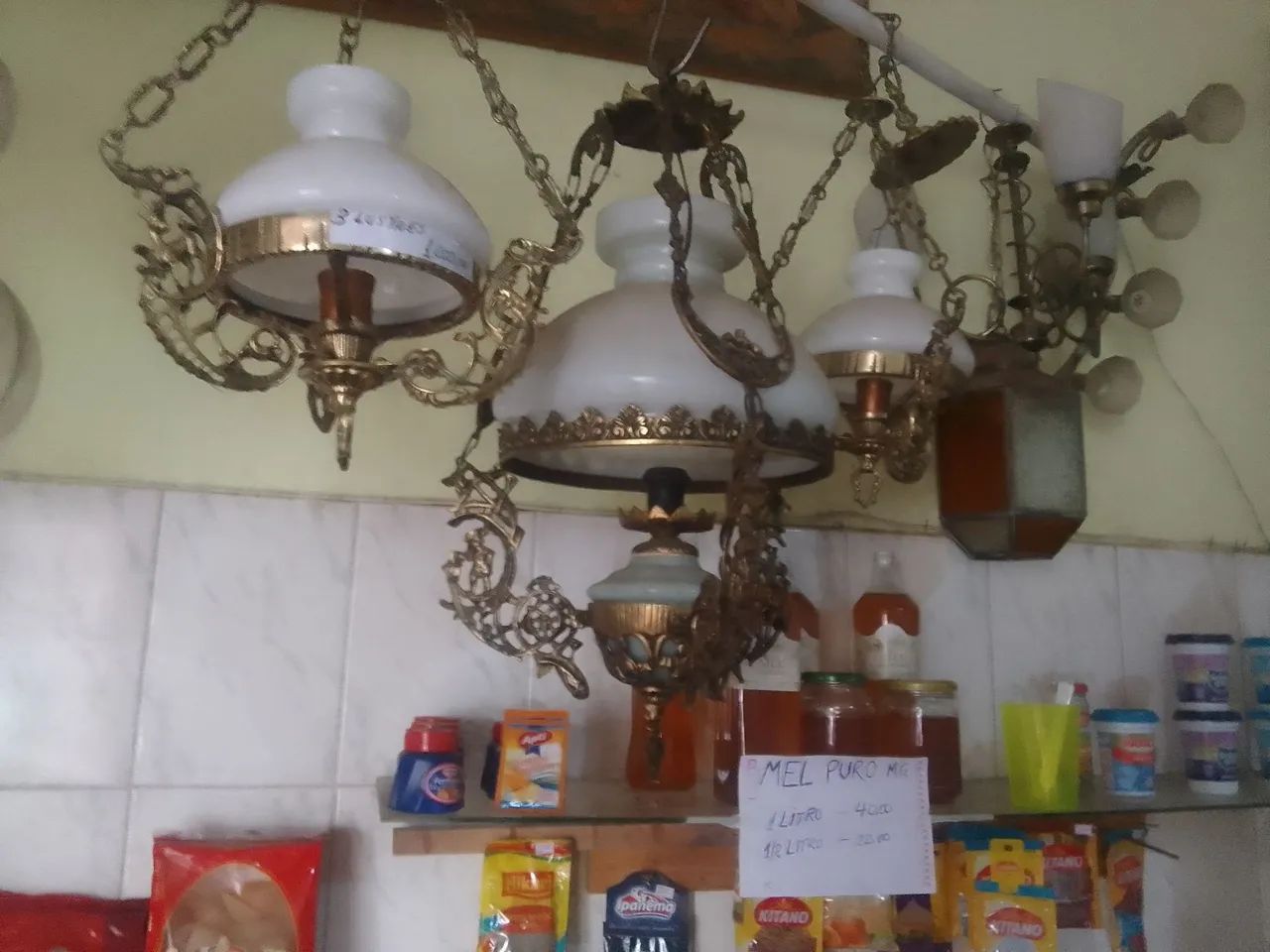 3 lustres em bronze maciço ingles