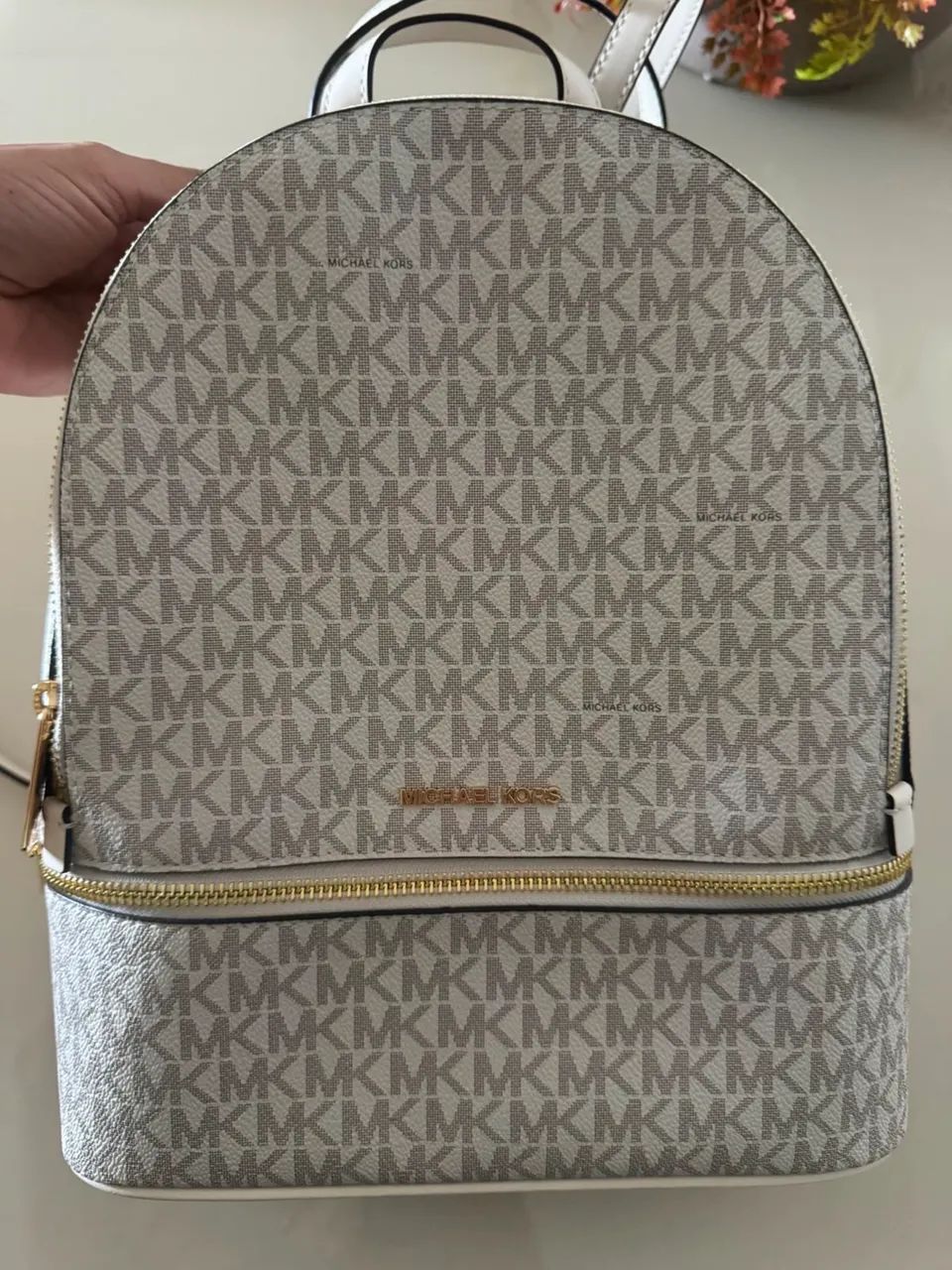 Bolsa MK original nunca usada  - Foto 2