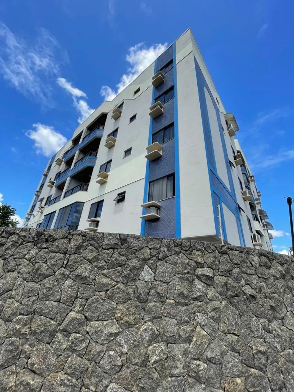 APARTAMENTO À VENDA | Edifício Village Renoir