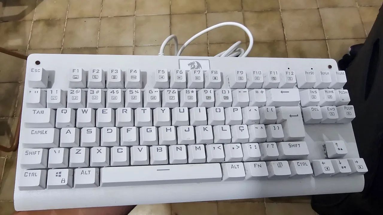 Teclado Redragon Mecânico 60% Branco