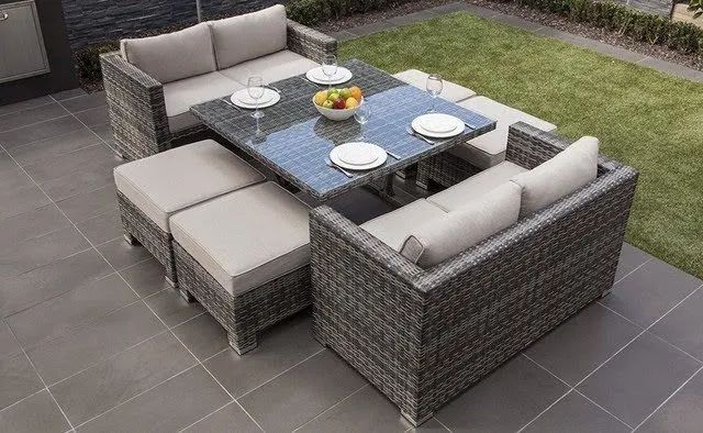 Conjunto de mesa com 6 cadeiras 