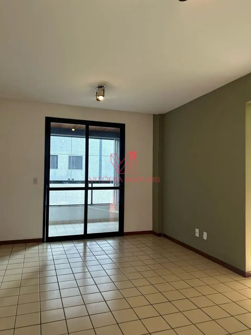 More em um dos endereços mais desejados de Vitória! Apartamento de 2 quartos em edifício d - Foto 3