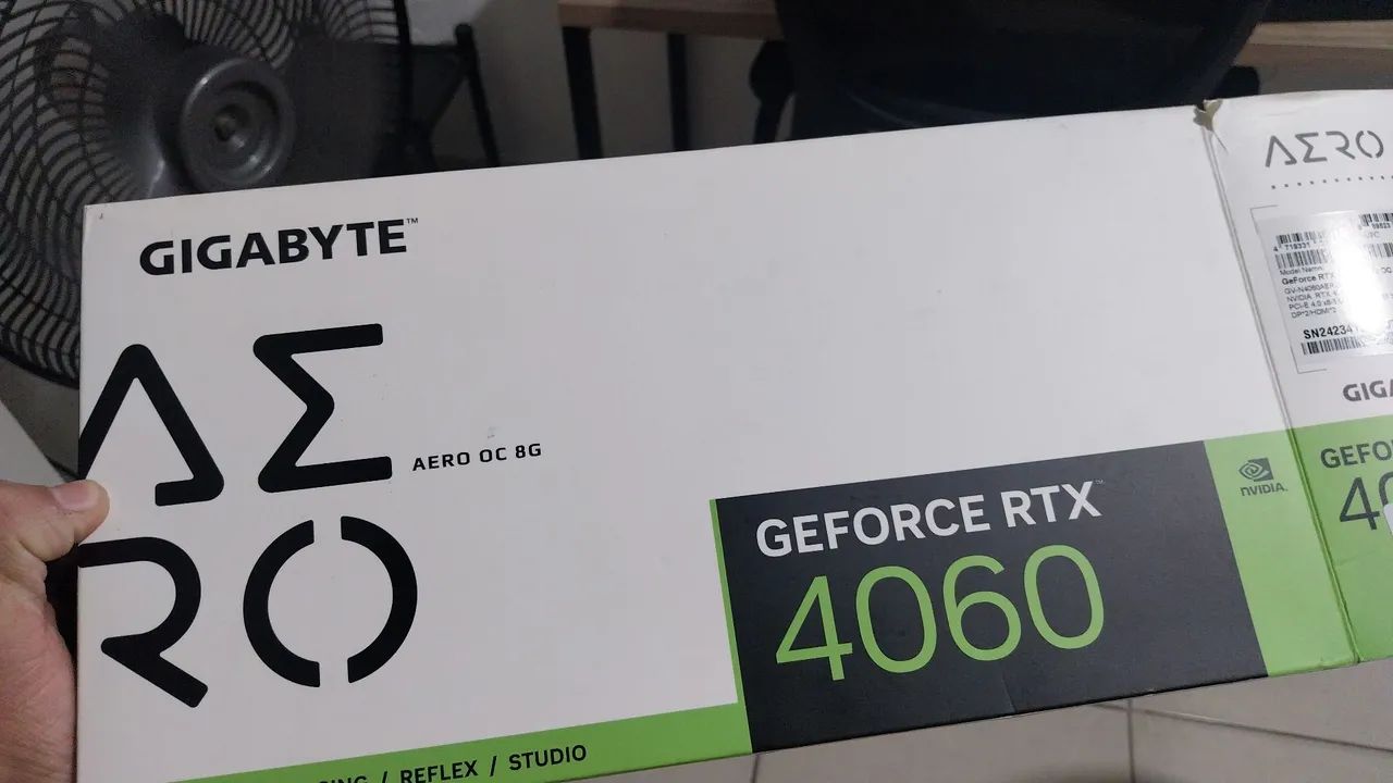 GeForce RTX 4060 AERO