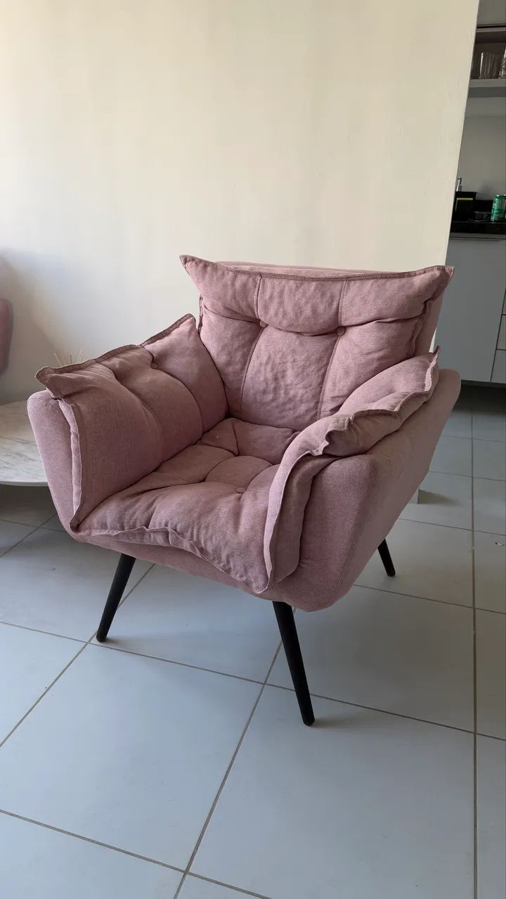 ? 3 POLTRONAS DECORATIVAS ROSÊ ? ÓTIMO ESTADO | PREÇO ESPECIAL