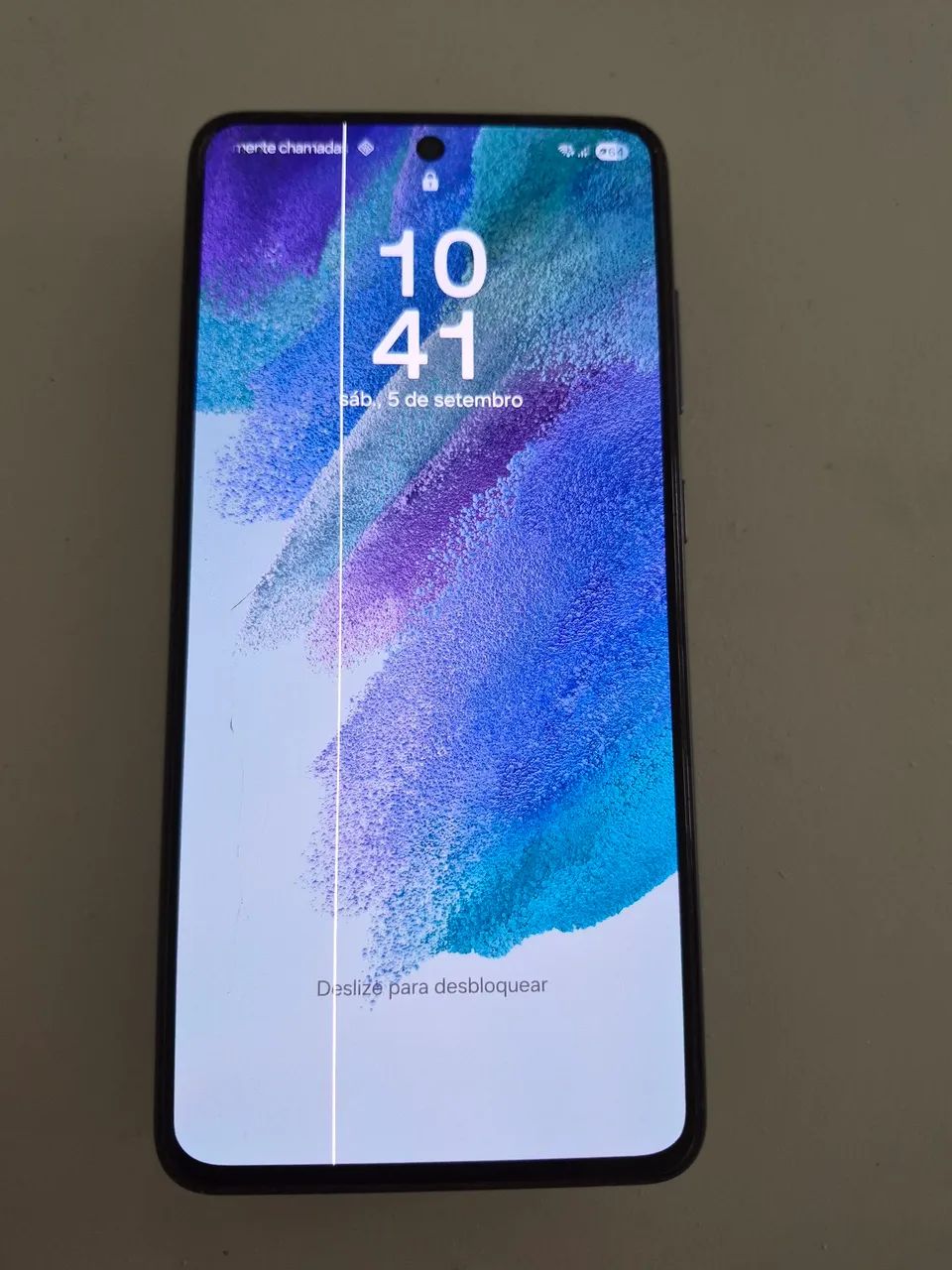 Samsung Galaxy S21 FE  128gb. Tela com defeito (risco luminoso) - Foto 2