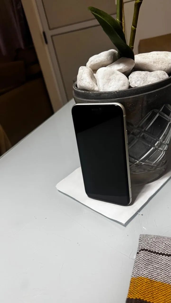 iPhone 11 de 128 gb/ Tela trocada - Foto 2