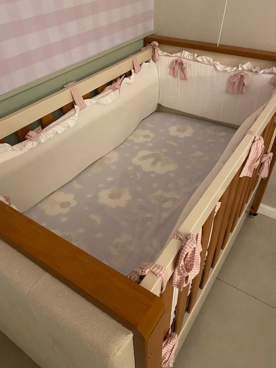 BERÇO INFANTIL - PRATICAMENTE NOVO - Foto 4