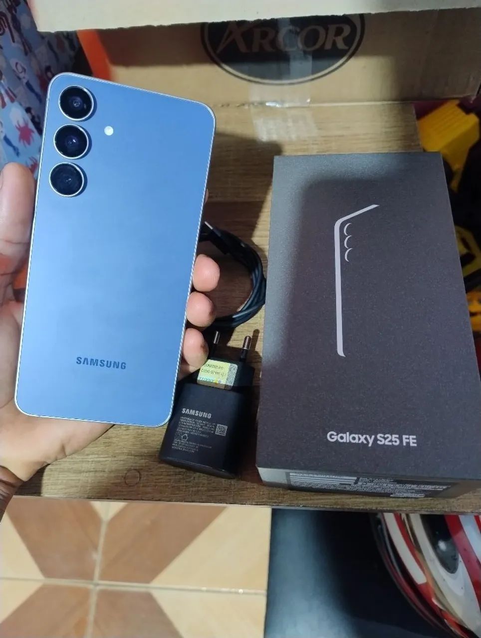 Samsung galaxy s25fe ainda na garantia  - Foto 2
