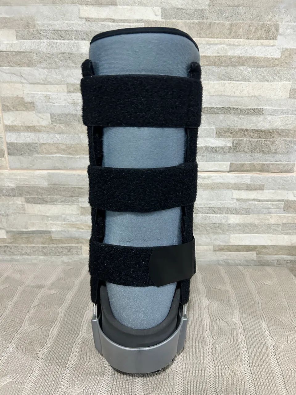 Bota ortopédica Salvapé pequena bilateral - Foto 4