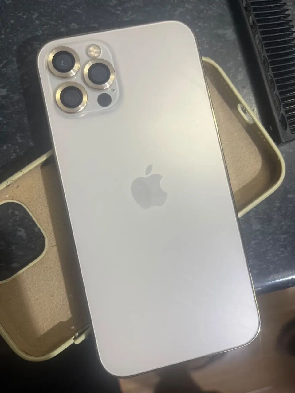 Vendo iPhone 12 Pro  - Foto 2