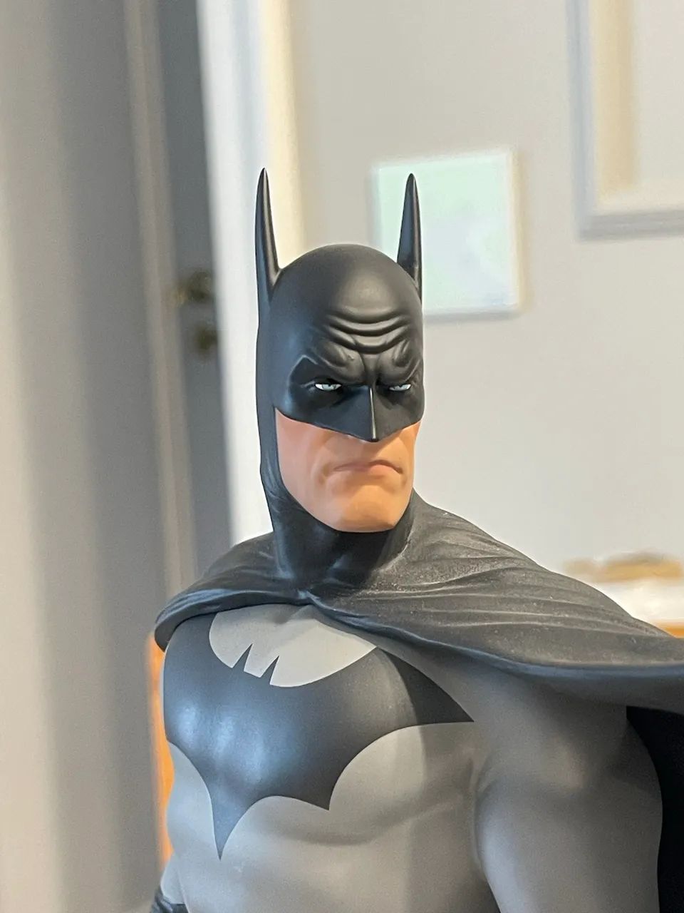 Estátua Batman Alex Ross 1/6 - DC Direct Deluxe - Foto 3