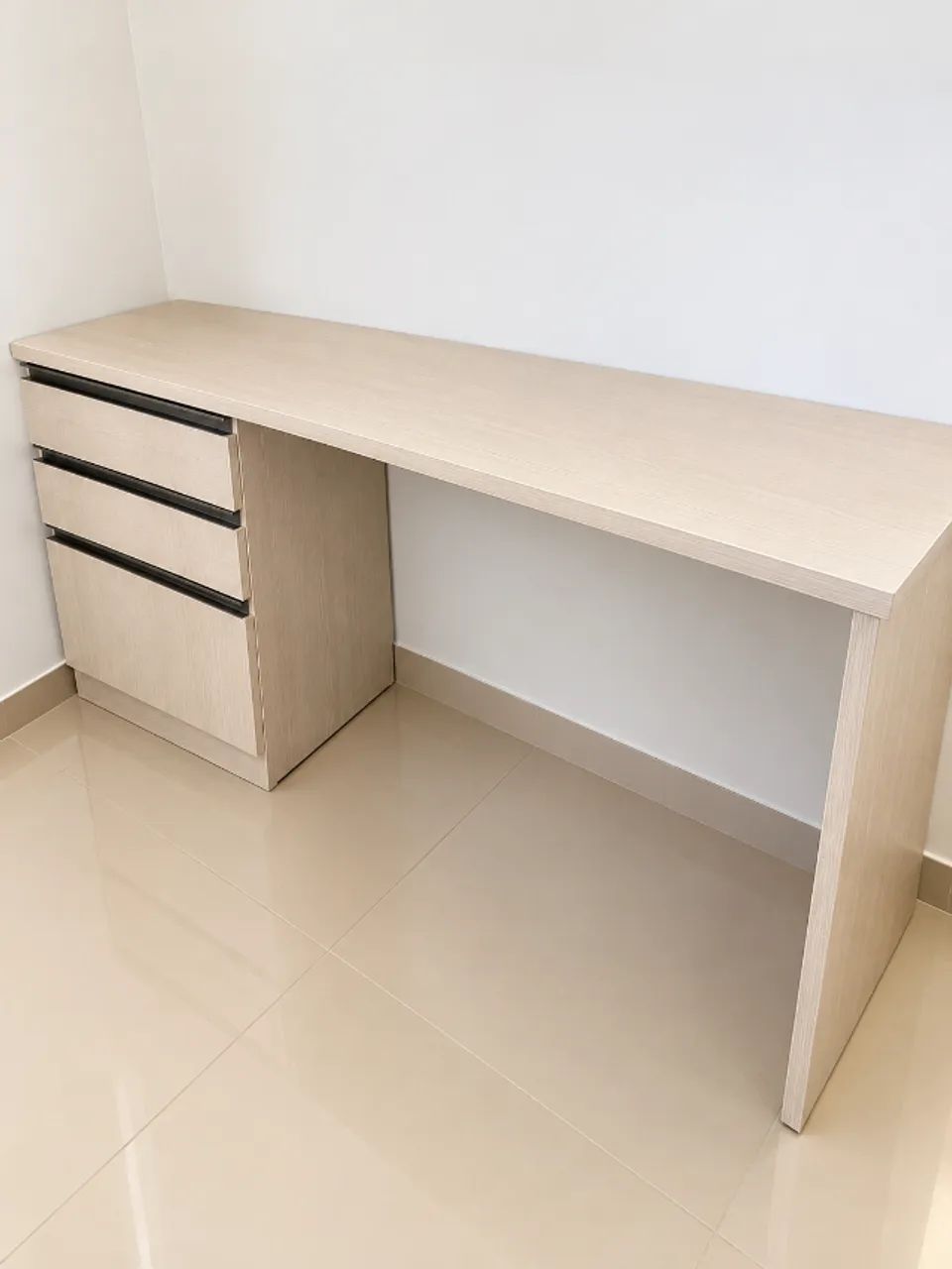 Mesa de Escritorio - Foto 2