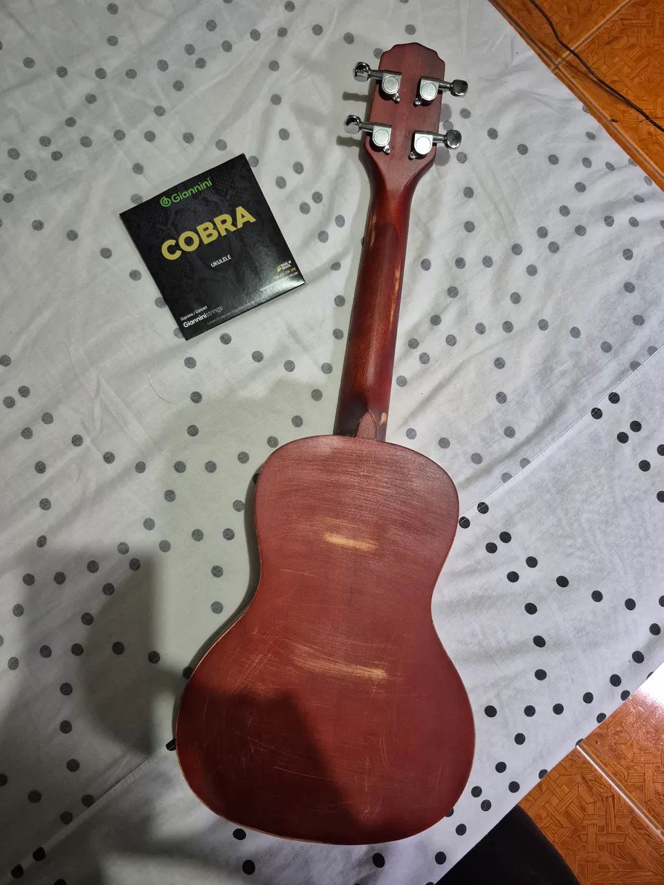 Ukulele Giannini - Foto 3