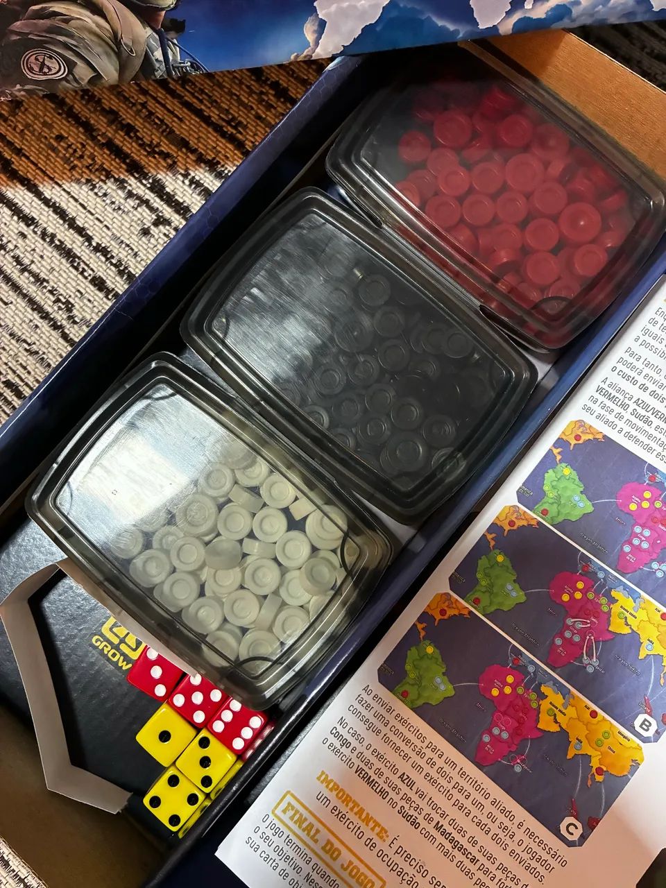 Jogo de tabuleiro WAR - Foto 4