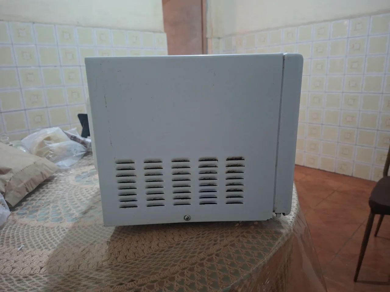 Vendo Micro-ondas Electrolux Usado - Foto 4