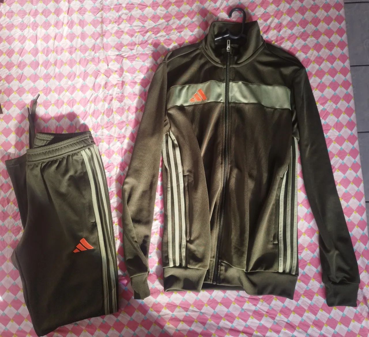 Conjunto Adidas tamanho P