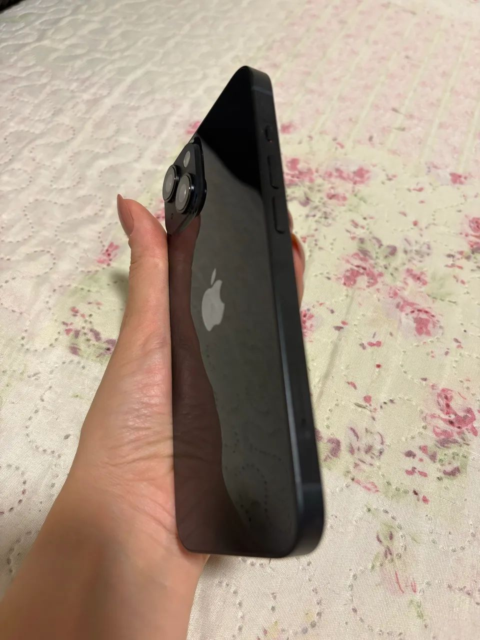 iPhone 14 estelar 256gb 84% bateria - Celulares e Smartphones