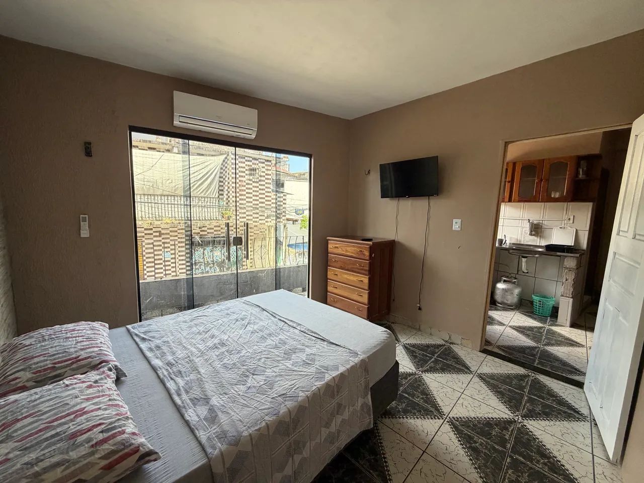 APARTAMENTO MOBILIADO PARA ALUGAR -  2 QUARTOS SÃO BRÁS 