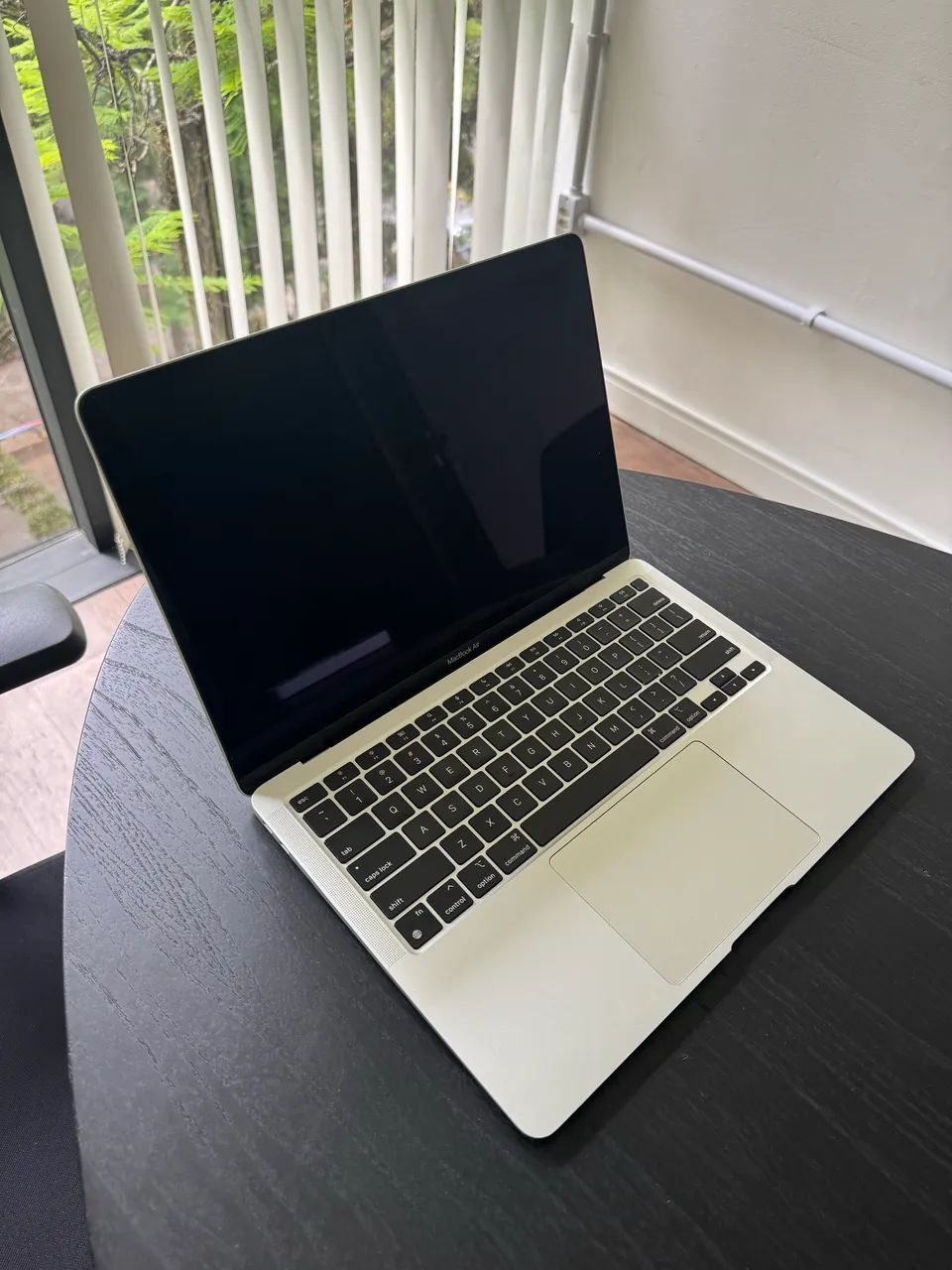 macbook air 13 2020