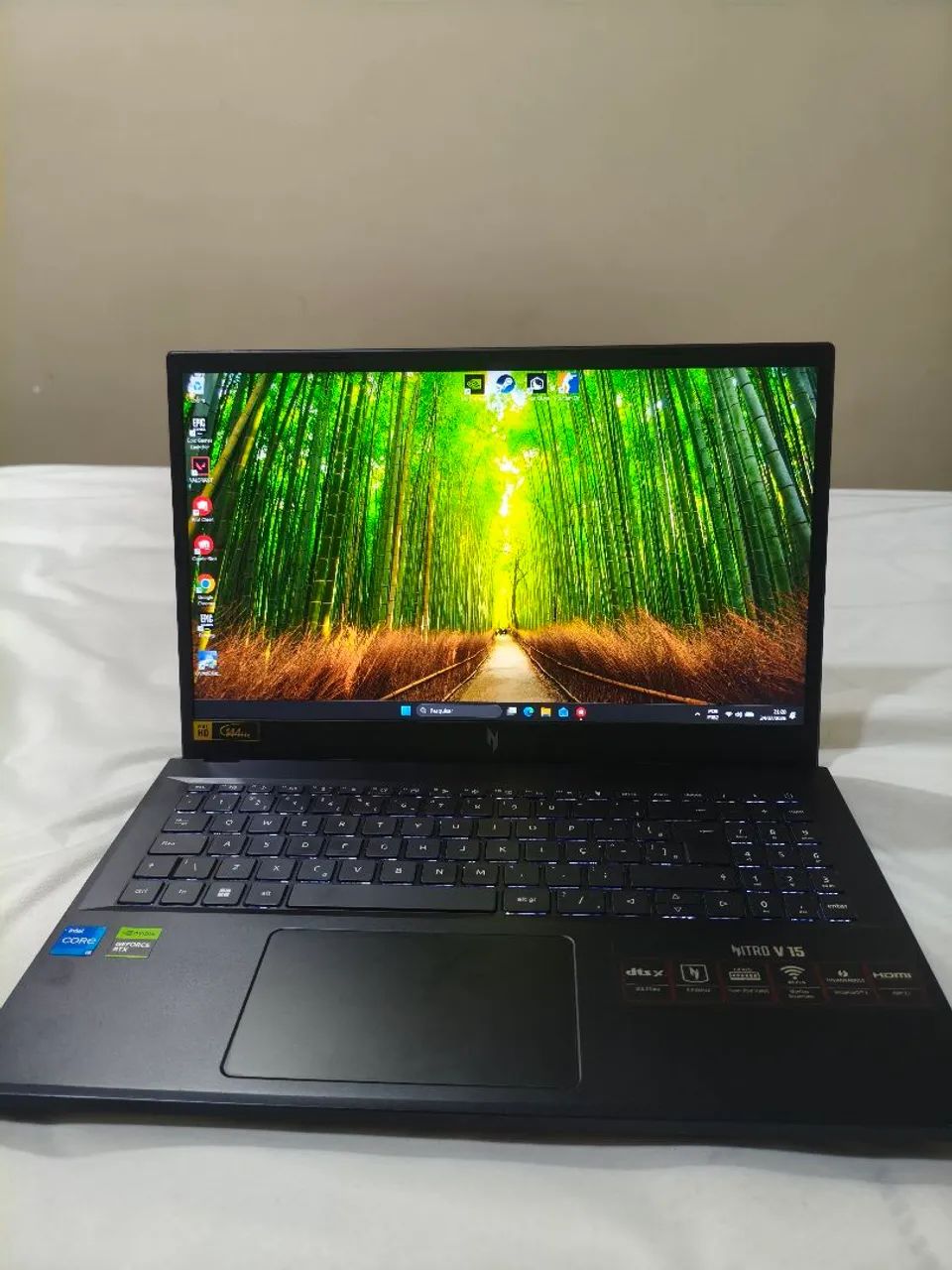 Acer Nitro V15 Gamer - Excelente Estado