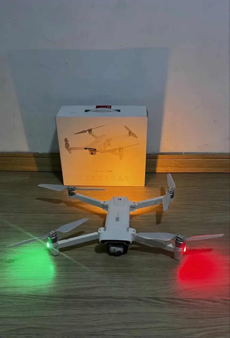 Drone Fimi X8 Se 2022 V2 10km 4k / Preço pra sair hoje (Usado)
