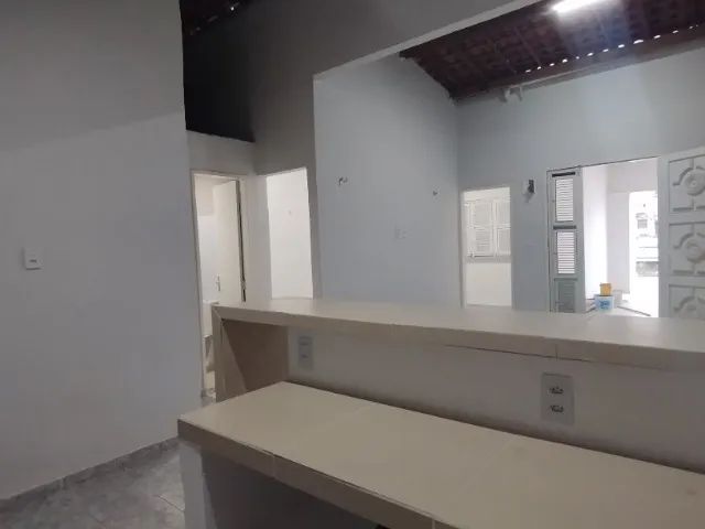 CASA REFORMADA A 2,5 KM DA PRAIA DA BARRA  - Foto 4