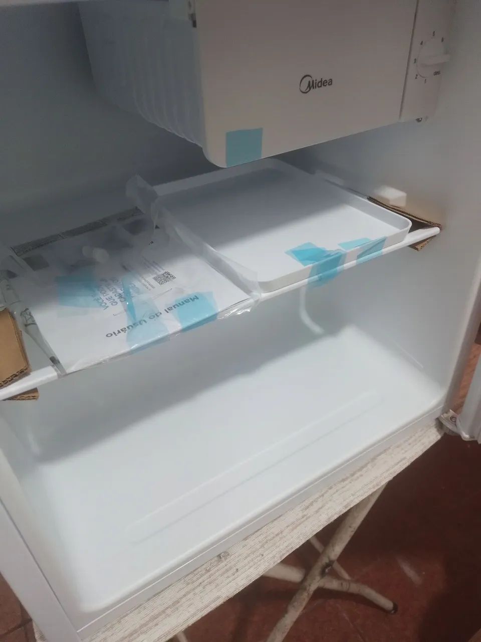 Frigobar 45 lts midea novo - Foto 4