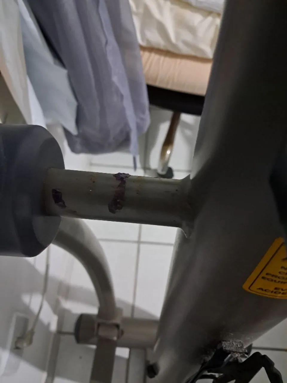 Eliptico marca Moviment profissional usado - Foto 4