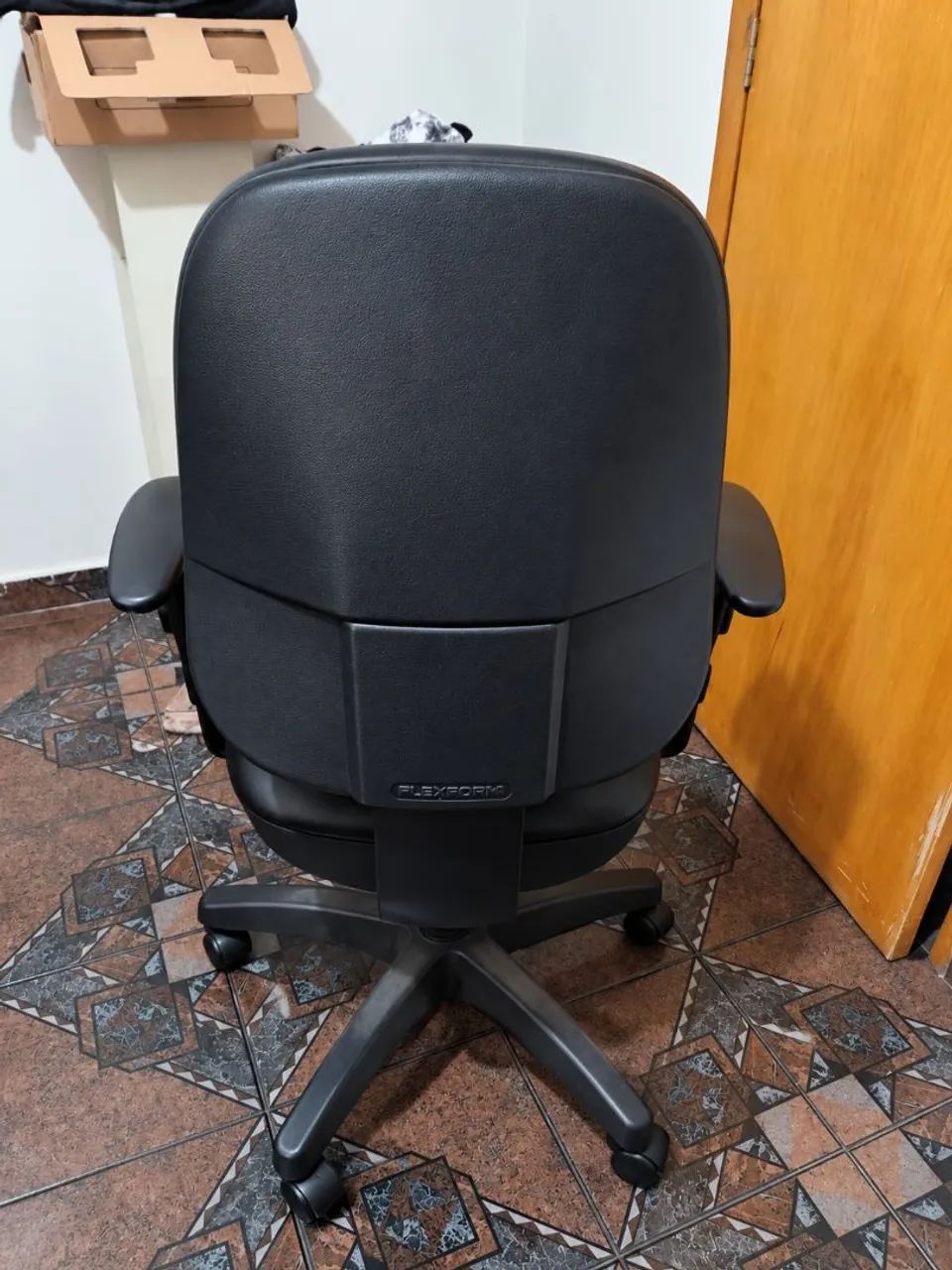 Cadeira flexform presidente  - Foto 2