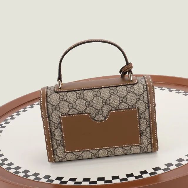 Bolsa Gucci Padlock GG Marrom com Alça - Foto 2