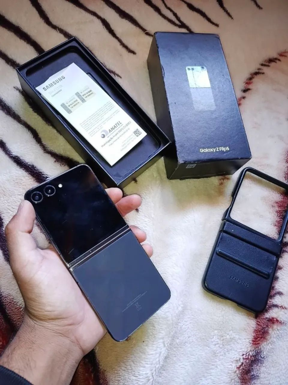 Vendo ou Troco Galaxy Z Flip5 - Foto 3