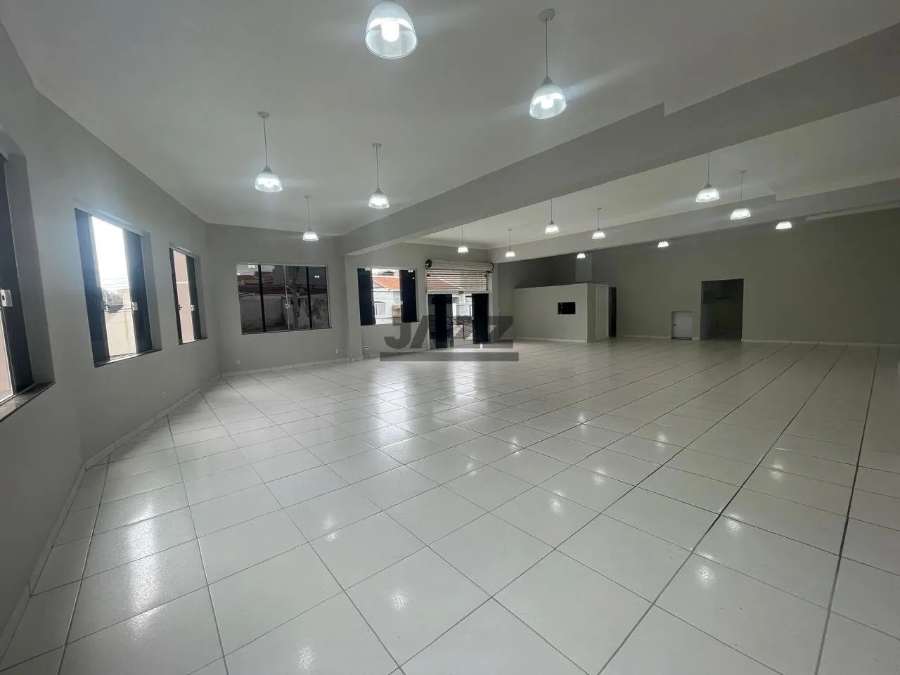 Aluga Ótima sala comercial 223 m2 no PQ.Jambeiro prox.ao Parque Prado - Foto 2