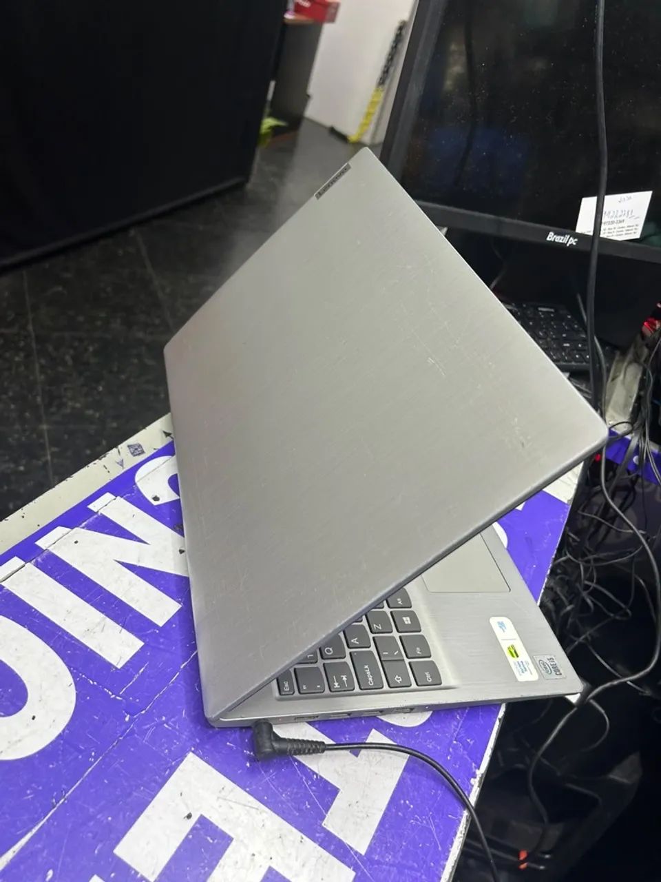 Notebook Lenovo i5 10ª - Foto 2