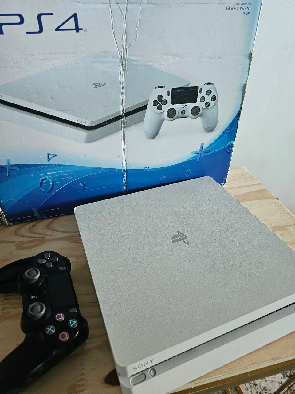 ps4 white