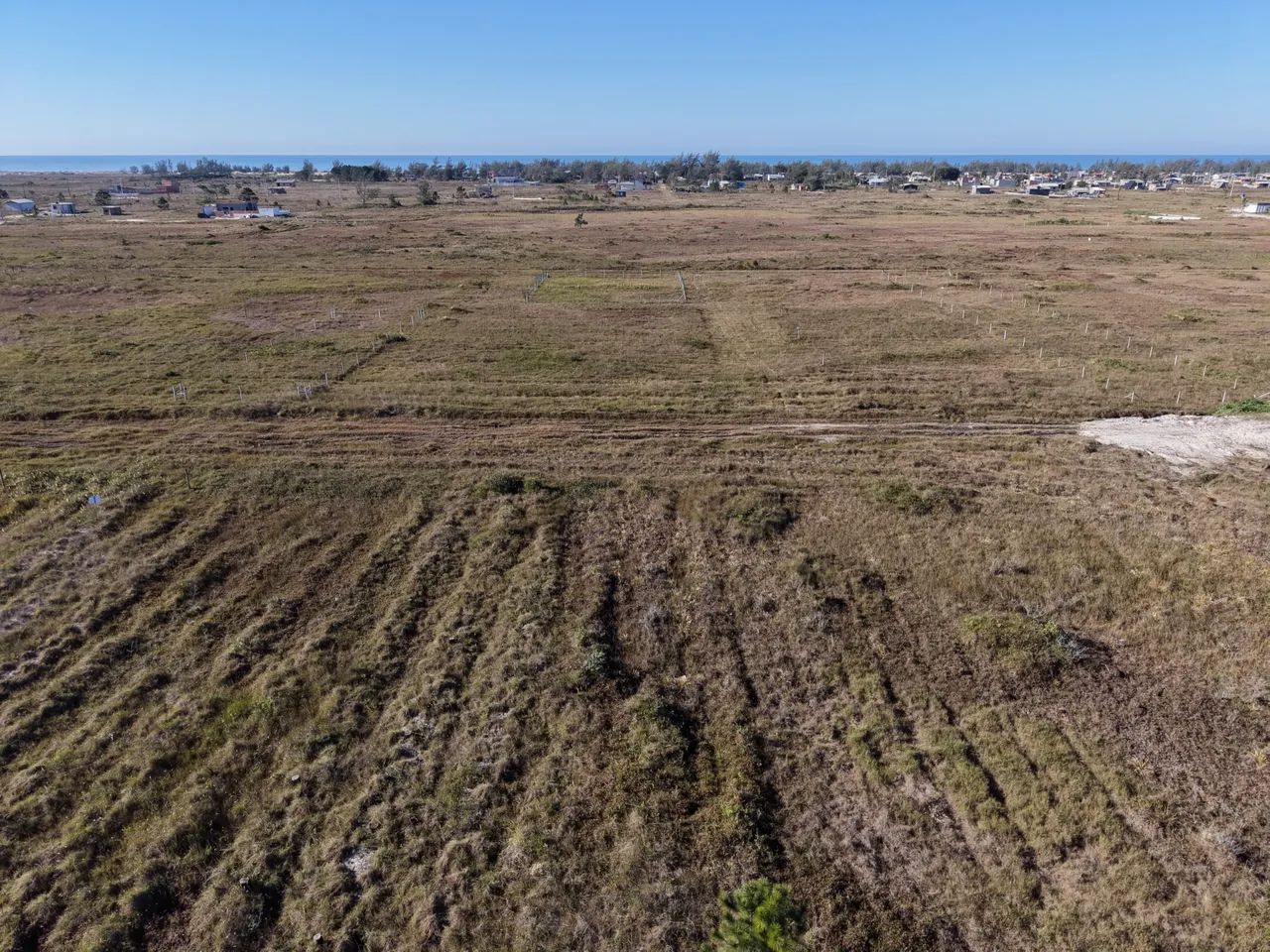 Terreno PARCELADO próximo a AV:INTERPRAIAS! - Foto 5